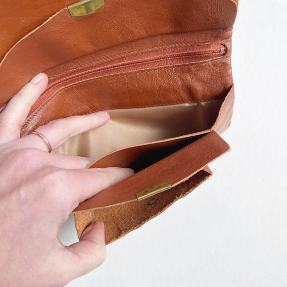 Vintage Buxton Cognac Brown Leather Fold Over Wallet Clutch - Picture 3 of 6